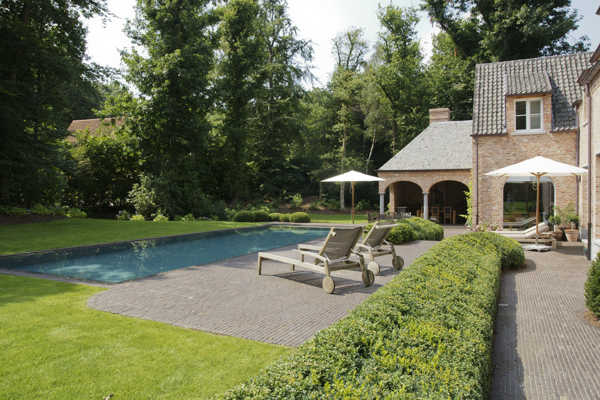 Kleiklinkers vormen perfecte harmonie tussen woning en natuur