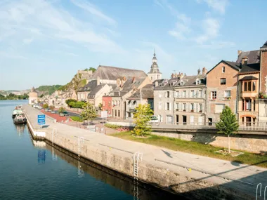 Geslaagde herinrichting zet schoonheid historisch centrum Givet in de verf