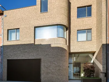 Architectenwoning met volle aandacht voor licht, ruimtegevoel en oog voor detail