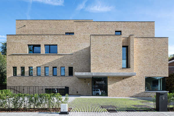 Spoor 56: Woning en dagbegeleidingscentrum voor jongeren in Dendermonde