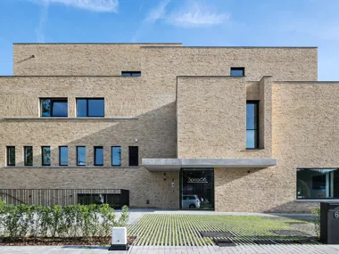 Spoor 56: Woning en dagbegeleidingscentrum voor jongeren in Dendermonde