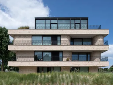 ‘Eileen Gray’ van Rietveld Projects is tijdloos minimalisme in zijn meest robuuste vorm