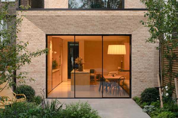 Frame House: een showcase voor de Vande Moortel NATURE7 Brick J
