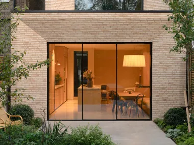Frame House: een showcase voor de Vande Moortel NATURE7 Brick J